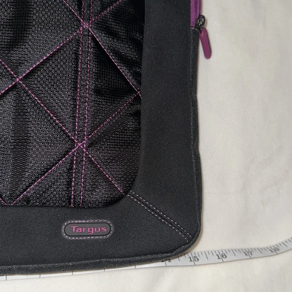 Targus‎ Black and Purple Women's Bag